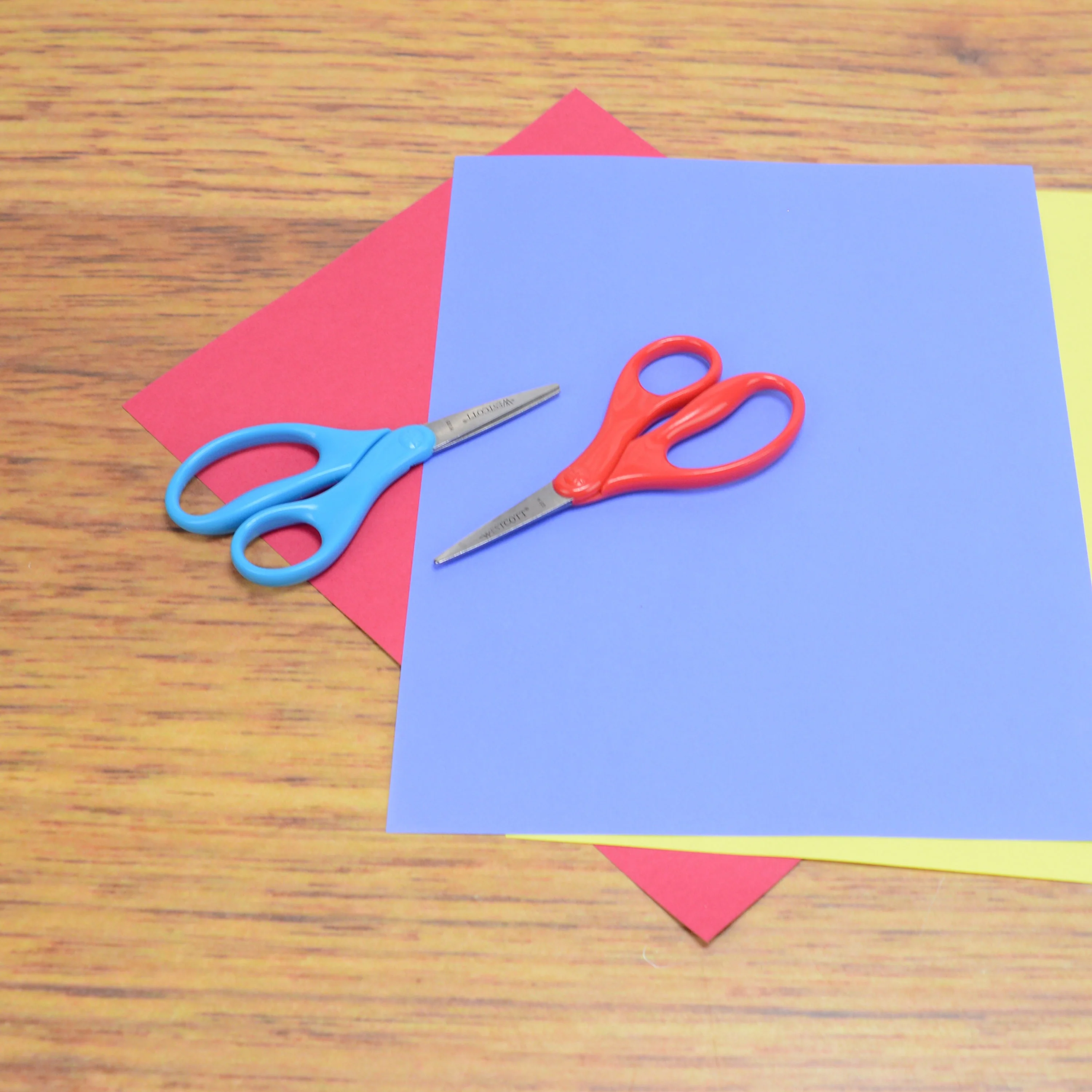 Westcott 5" Pointed-Tip Scissors for Kids Ages 6-8 - Scissors for School or Crafting - Back to School Supplies - Red, Blue (17302-PARENT) - Image 10