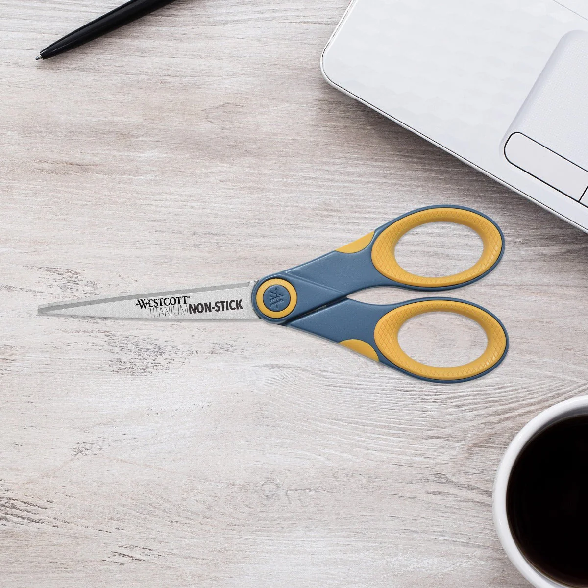 Westcott 7" Straight Titanium Bonded Non-Stick Scissors (14851) - Image 4