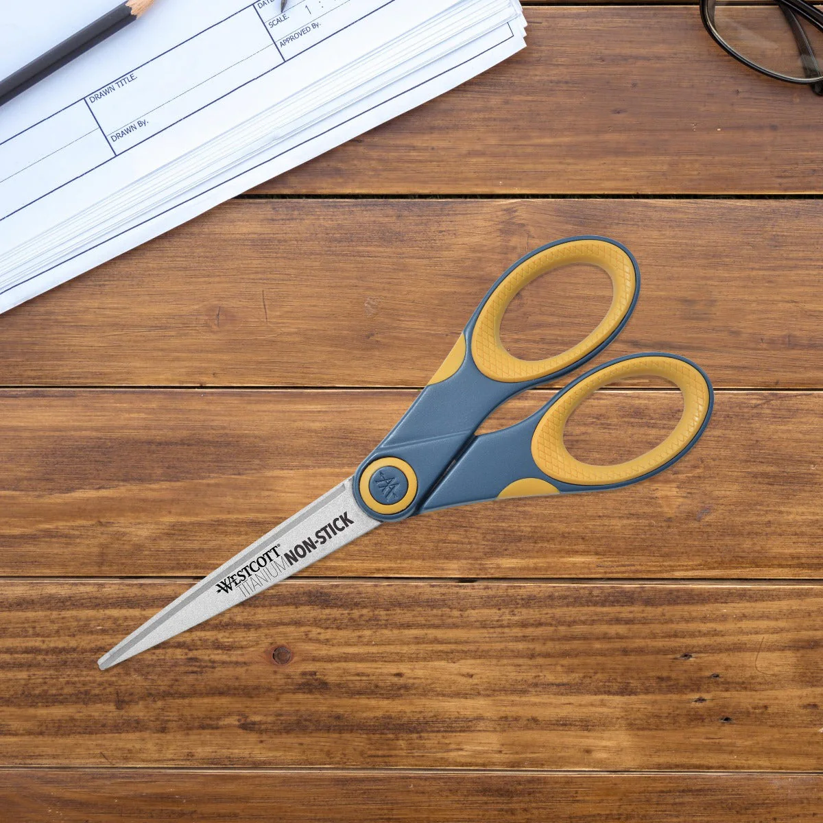 Westcott 7" Straight Titanium Bonded Non-Stick Scissors (14851) - Image 5