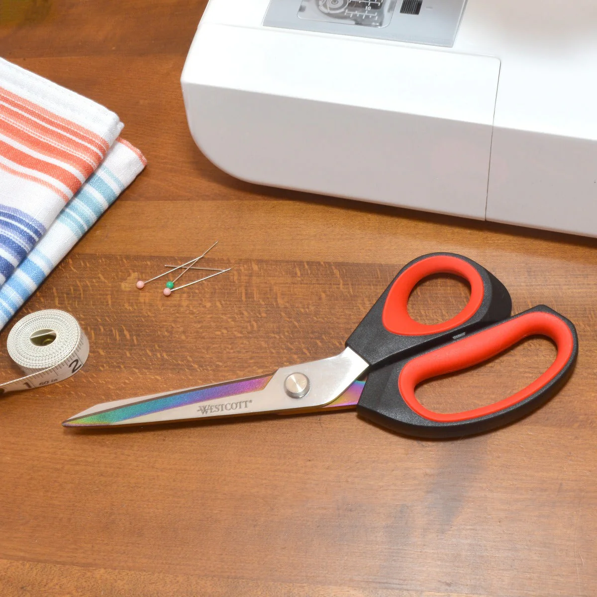 Westcott 9.5" Premium Multipurpose Craft Scissors, Red/Black (17780) - Image 2