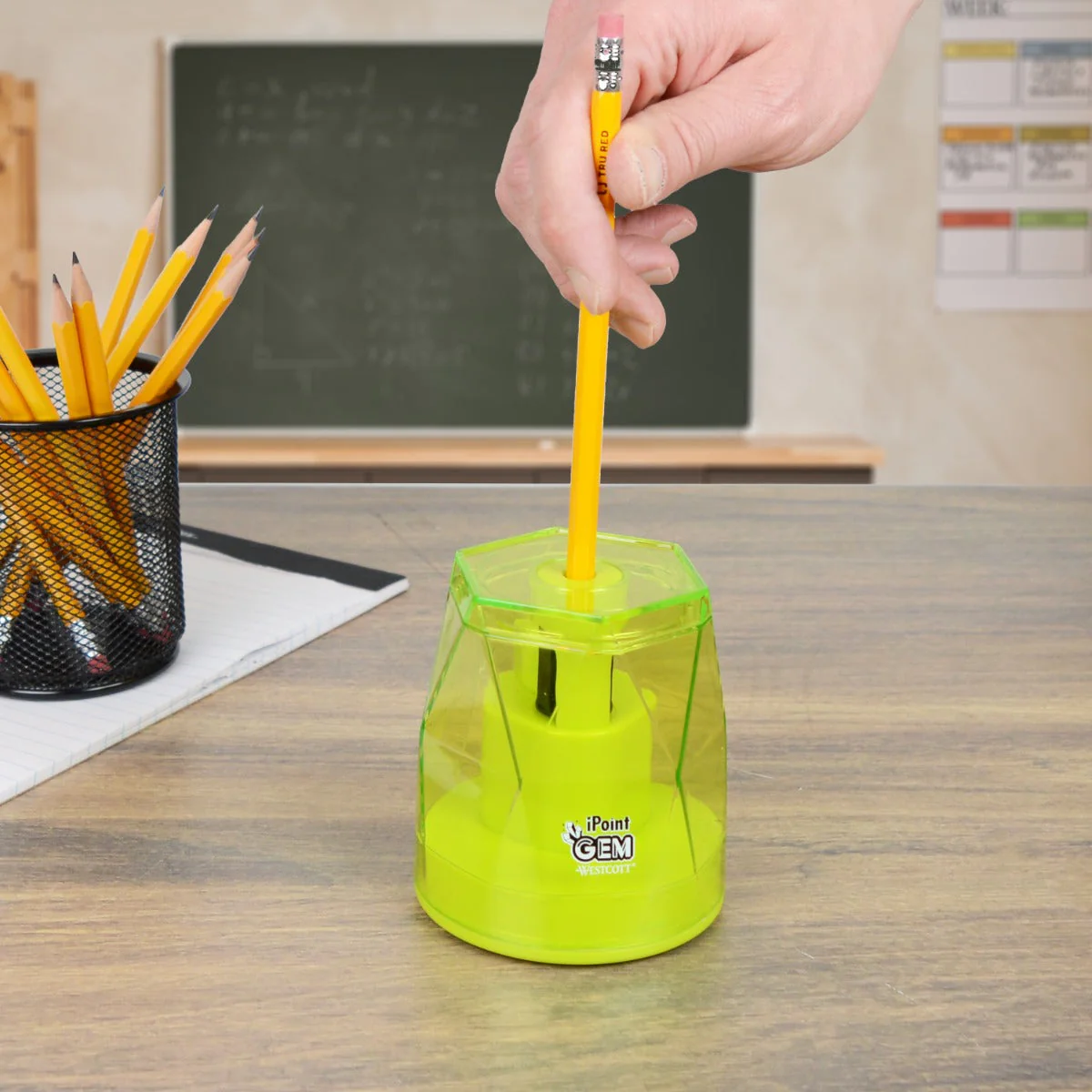 Westcott iPoint® GEM Battery Pencil Sharpener, Neon Green (00577-PARENT) - Image 5