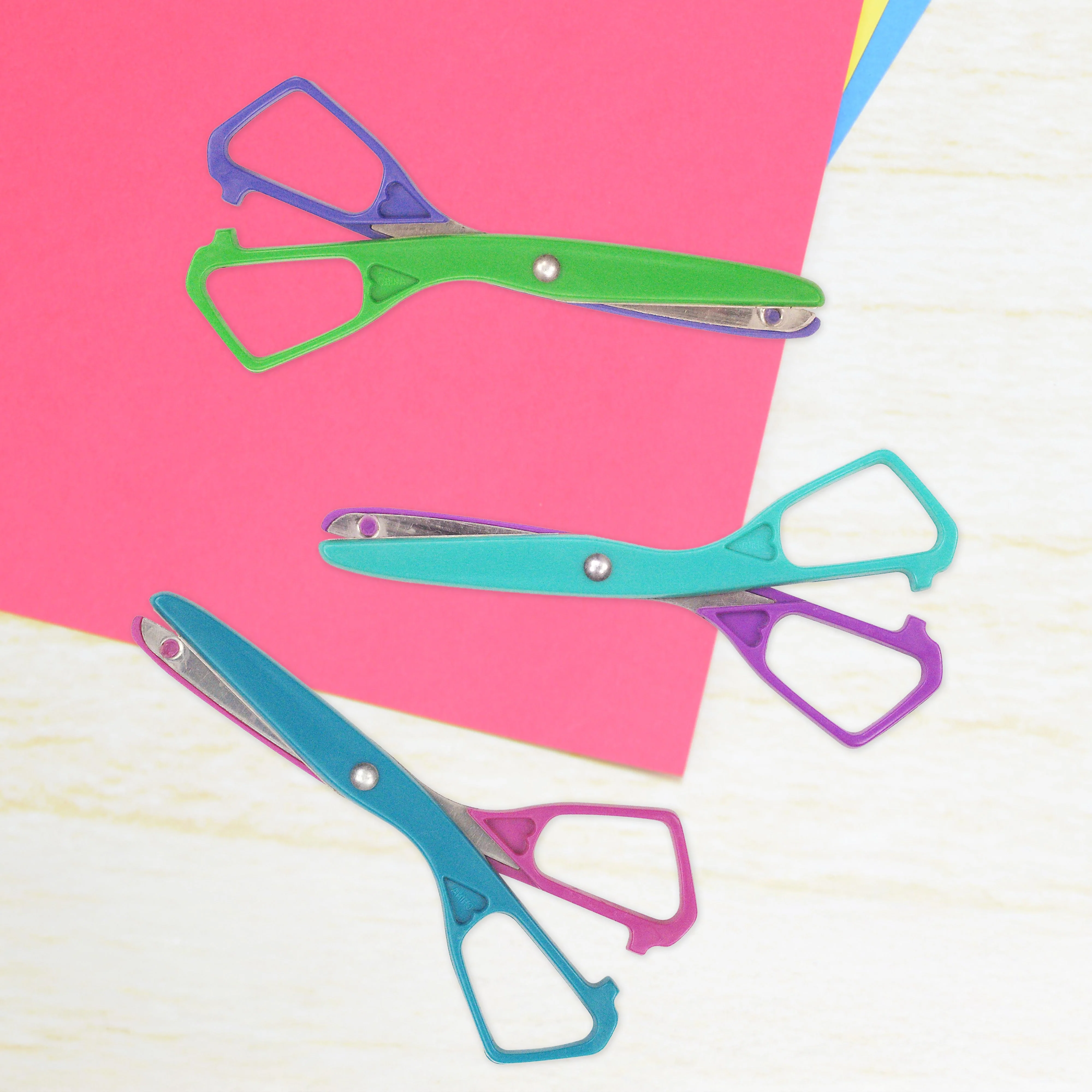 Westcott Kids Safety Scissors, 5 1/2-Inch, Blunt, Colors Vary (10545) - Image 3