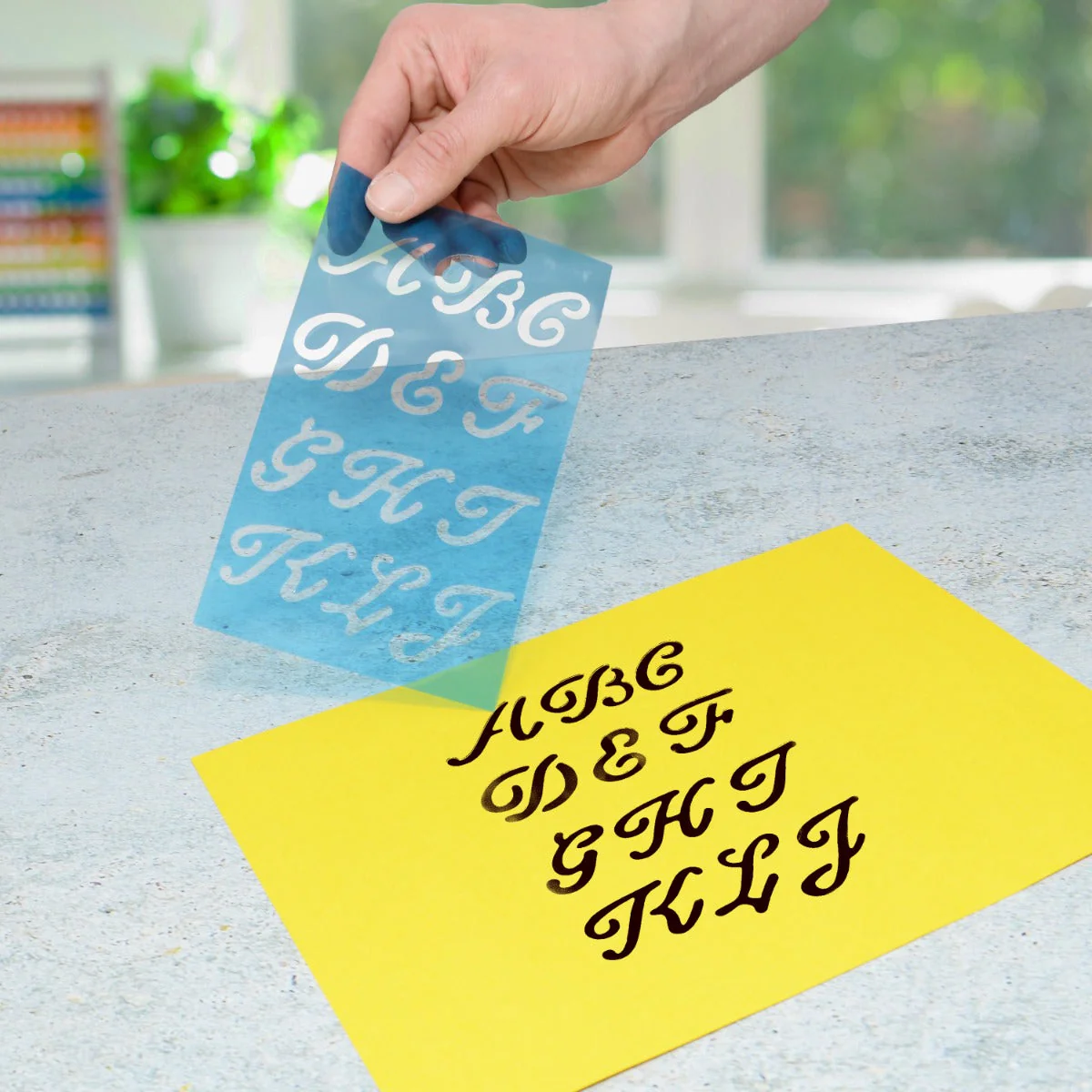 Westcott Letter Craft Lettering Stencil, Signet Script, 3/4" & 1", Transparent (15818) - Image 5