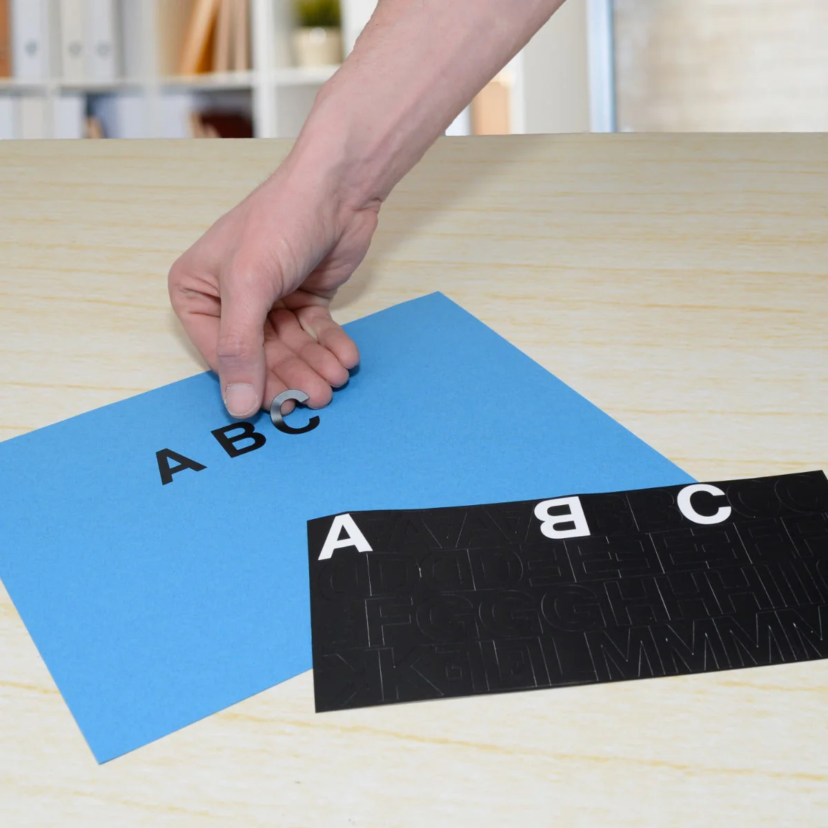 Westcott LetterCraft Permanent Vinyl Lettering Helvetica 1-Inch, Black (15851) - Image 3