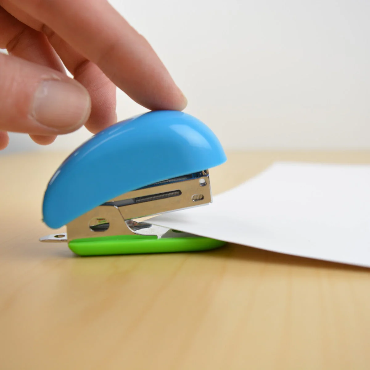 Westcott Mini Anti-Microbial Stapler with Staples, Assorted Colors (14218-PARENT) - Image 8