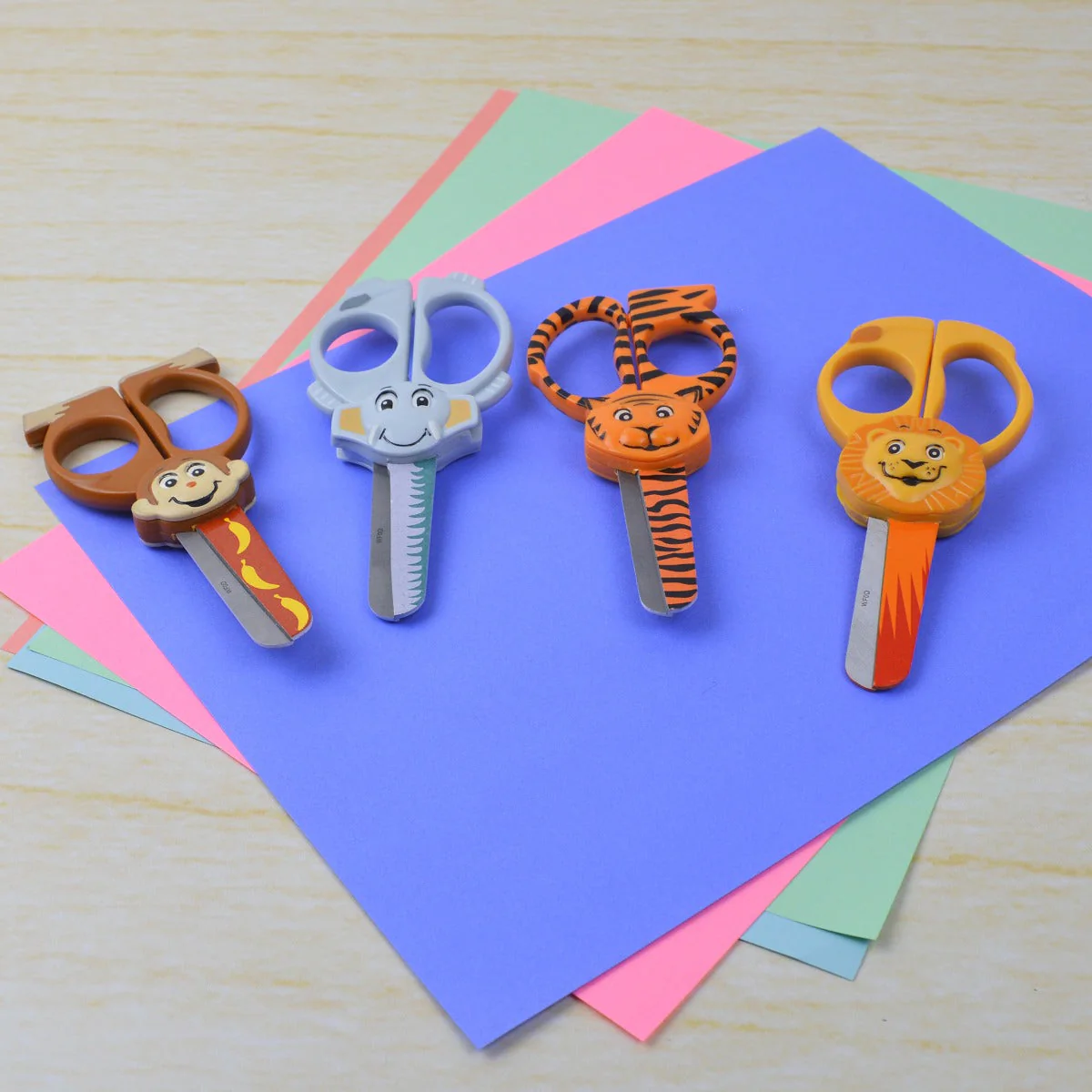 Westcott Wild Ones!™ 5" Kids Scissors, Blunt, Assorted Animal Designs (67676-PARENT) - Image 16